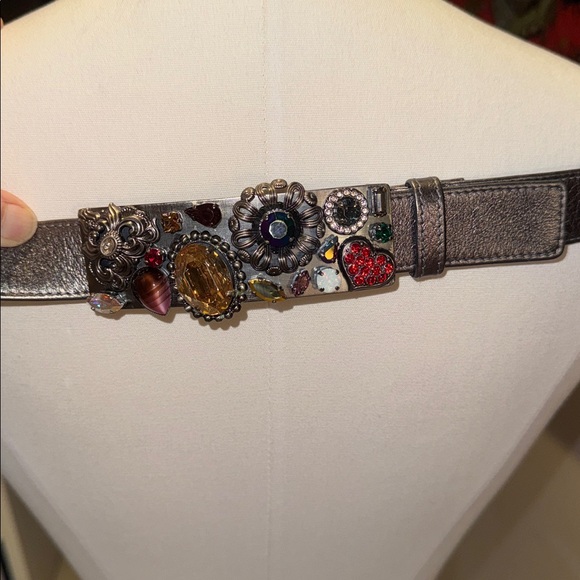 Embellished Crystal Metallic Belt - Picture 8 of 11